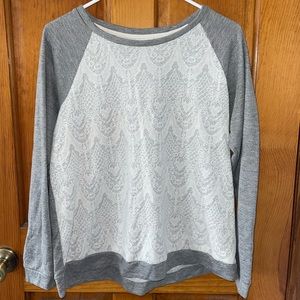 Long Sleeve Lace Pullover Top